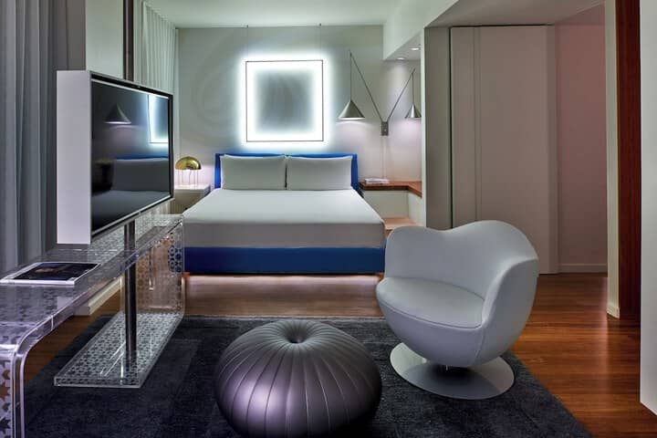 Room 15 of 80